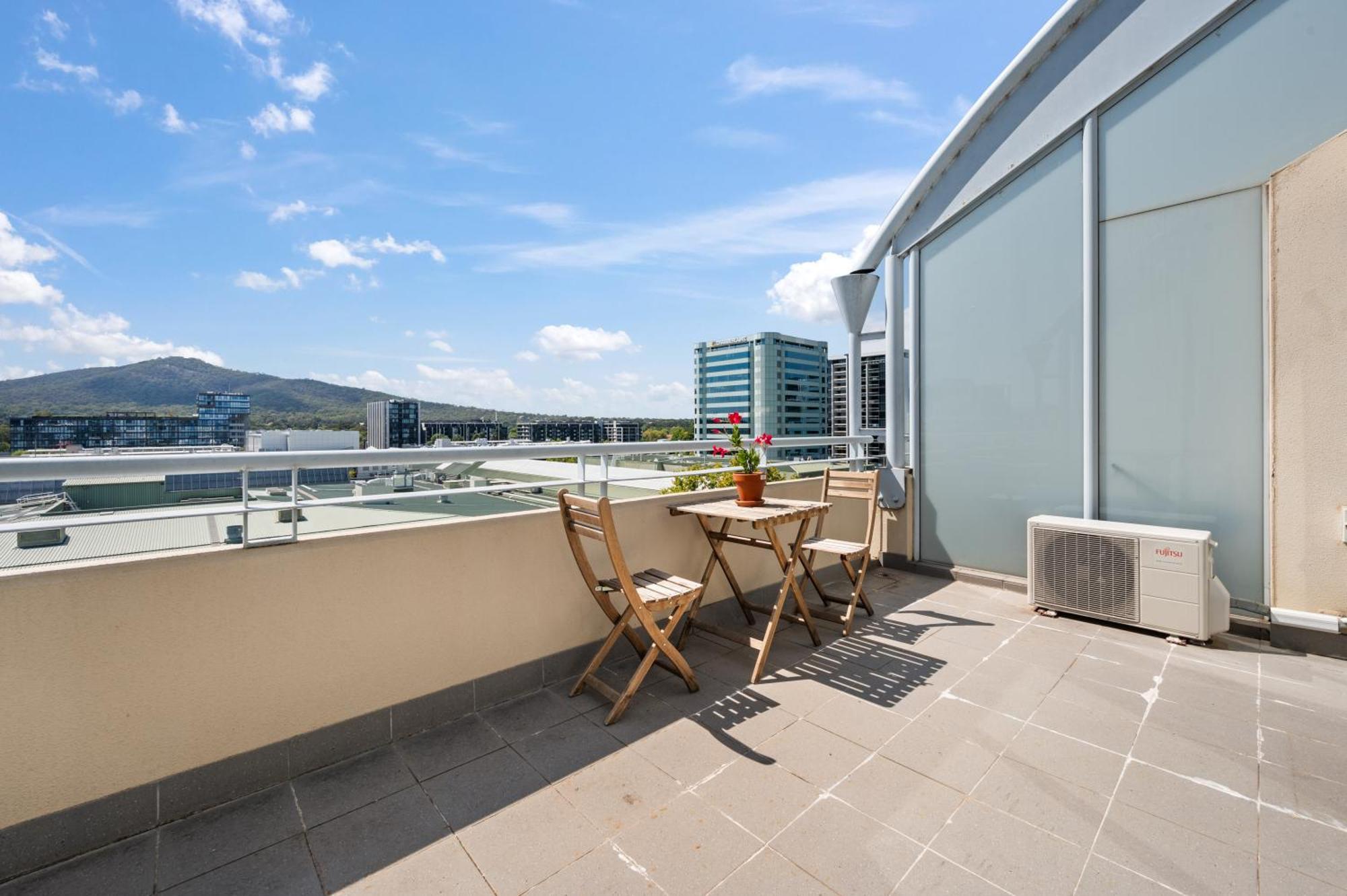 Spacious Ensuite Room In A City Centre Duplex Apartment-2 Canberra Eksteriør bilde